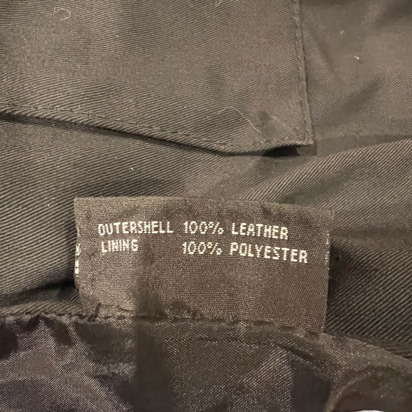 MCVEST - Picture 5 of 9